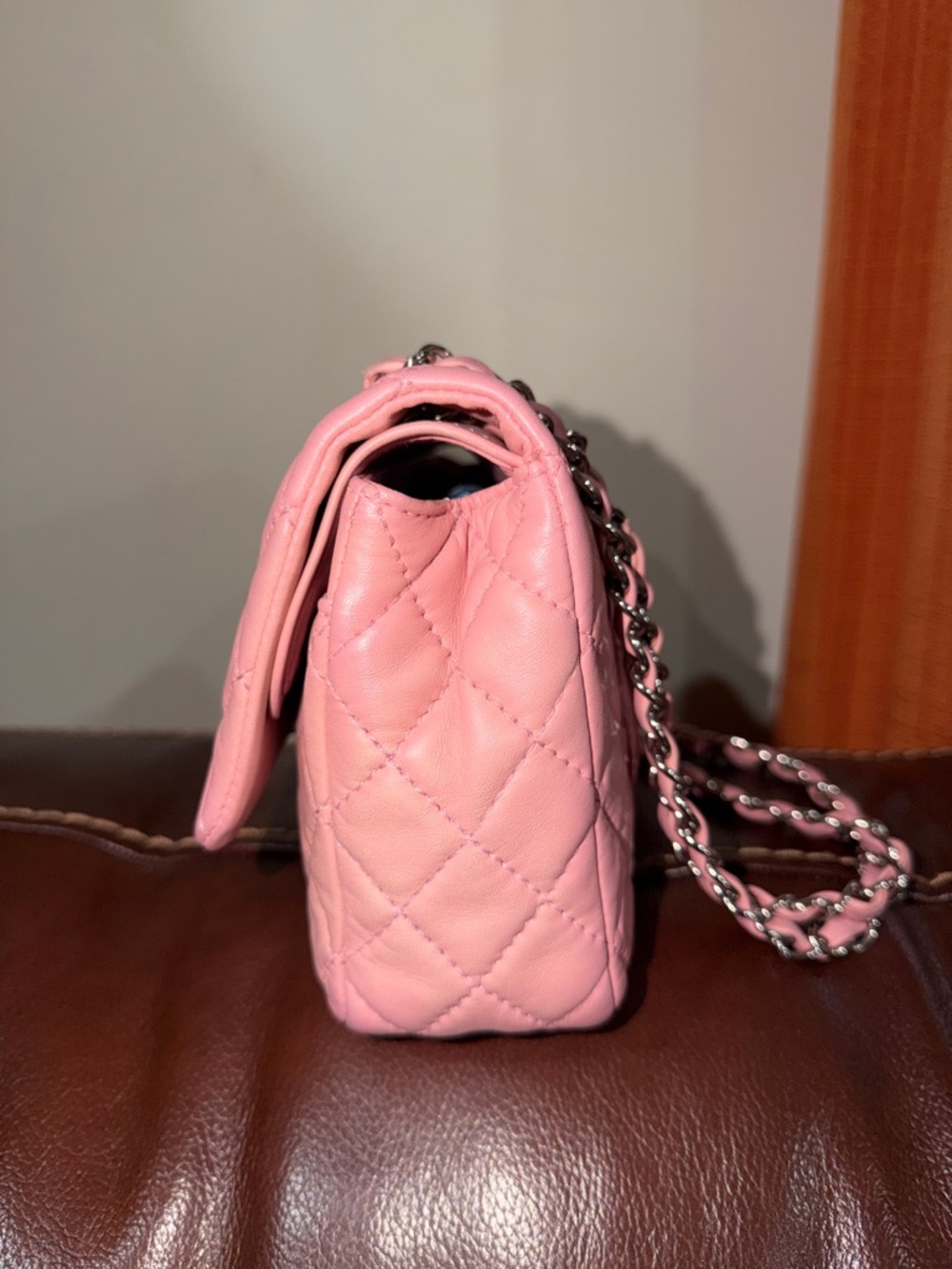 ‼️Authentic Chanel Pink Lambskin Leather Medium Classic Flap Shoulder Bag - Picture 3 of 16